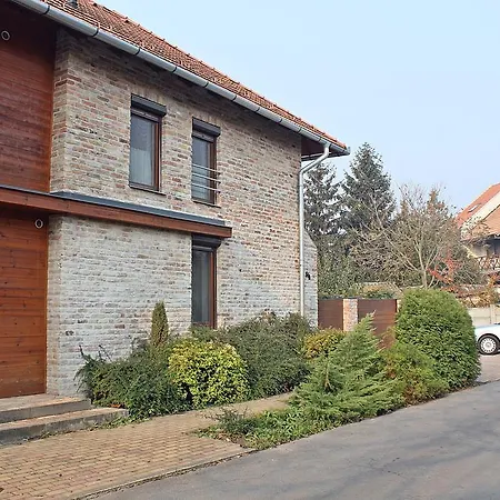 Apartment Almafa Gyula